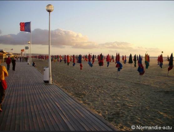 Les Marinas Port ドーヴィル エクステリア 写真